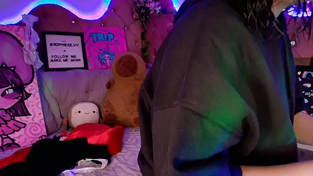 sophiievv online show from 11/21/25, 07:12