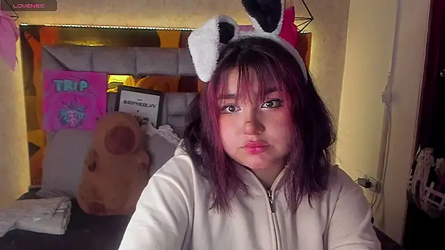 sophiievv online show from 11/24/25, 07:02