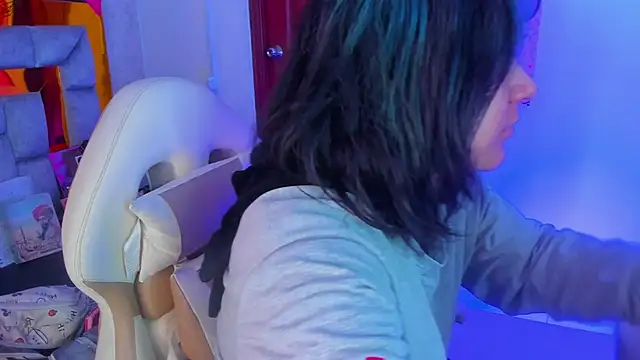 sophiievv online show from 02/23/26, 07:55