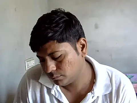 Snapshot of Ajmersingh335512 chatting on 10/05/25, 07:39 Ajmersingh335512 online show from 10/05/25, 07:39