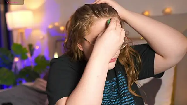 Alissa S online show from 12/05/24, 12:44