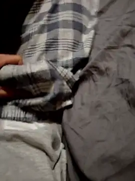 Snapshot of atanas088 chatting on 11/27/25, 07:49 atanas088 online show from 11/27/25, 07:49