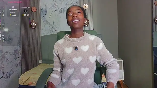 katia green1 online show from 11/03/25, 12:06