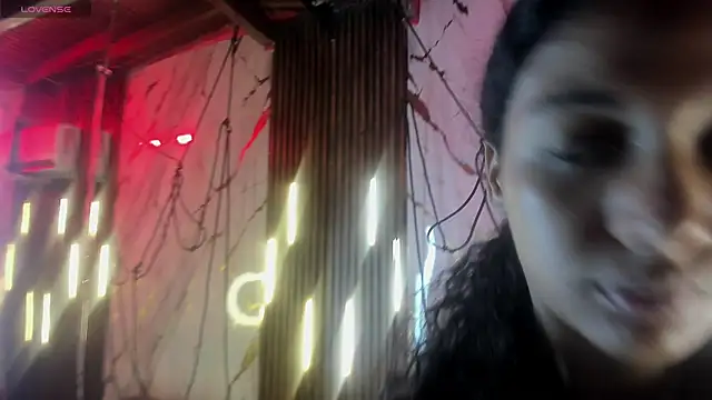 Snapshot of VictoriaDuart chatting on 11/01/25, 08:11 VictoriaDuart online show from 11/01/25, 08:11