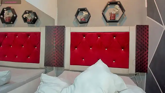 VictoriaDuart online show from 01/09/26, 07:59