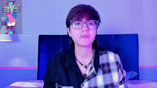 Tsuki Maru online show from 02/05/26, 09:08