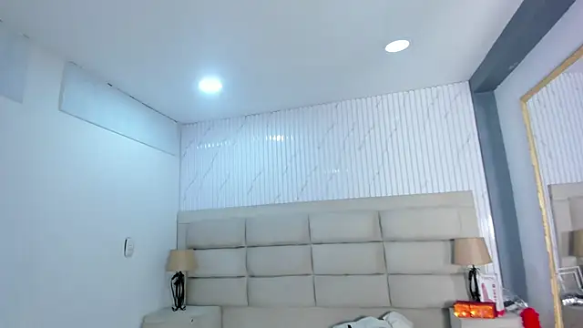 BritanyBrown  online show from 04/12/26, 05:01