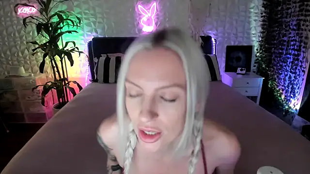 xbbybelle online show from 05/18/26, 02:07