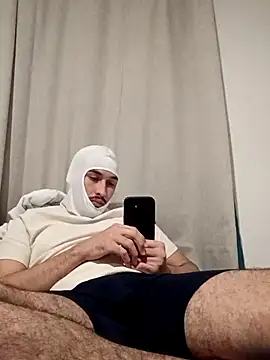 Jadriel23 online show from 09/30/25, 05:01