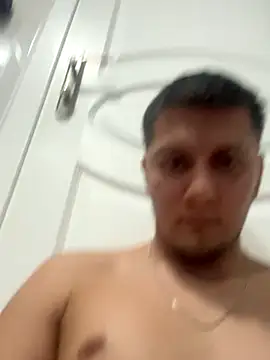 Snapshot of bogerkek chatting on 10/11/25, 11:09 bogerkek online show from 10/11/25, 11:09