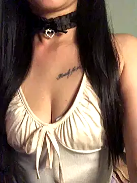 aliceeBae online show from 10/16/25, 05:47