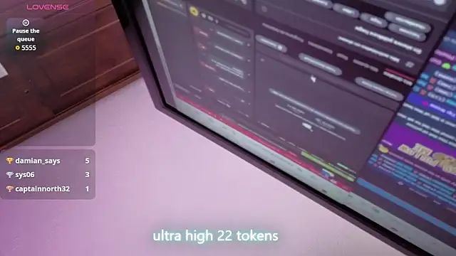 Snapshot of _valeria_saenz_ chatting on 03/21/26, 08:19 valeria saenz online show from 03/21/26, 08:19