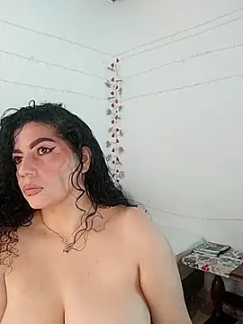 Snapshot of adelen_smith chatting on 04/19/26, 05:56 adelen smith online show from 04/19/26, 05:56