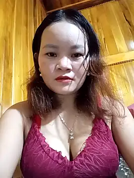 ctm-cute online show from 12/03/25, 02:41