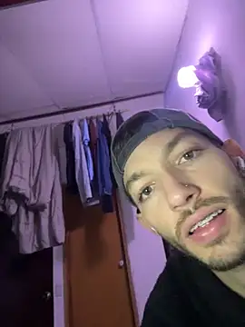 sarabiaarevalo online show from 12/02/25, 03:56