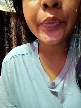 Snapshot of FUNS32514 chatting on 09/08/25, 04:06 FUNS32514 online show from 09/08/25, 04:06