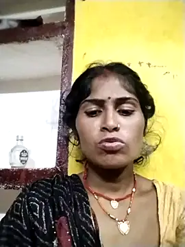 Snapshot of Susila_ji chatting on 09/18/25, 02:52 Susila ji online show from 09/18/25, 02:52