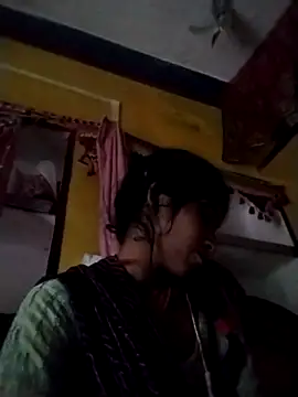 Snapshot of Susila_ji chatting on 10/27/25, 04:05 Susila ji online show from 10/27/25, 04:05