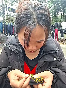 Snapshot of ALIENHR38 chatting on 01/10/26, 02:24 ALIENHR38 online show from 01/10/26, 02:24