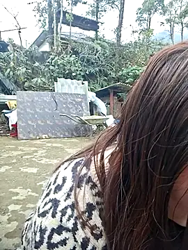 Snapshot of ALIENHR38 chatting on 01/17/26, 01:43 ALIENHR38 online show from 01/17/26, 01:43