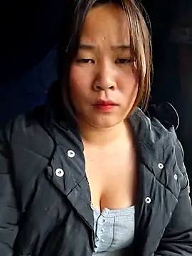 Snapshot of ALIENHR38 chatting on 02/25/26, 02:54 ALIENHR38 online show from 02/25/26, 02:54