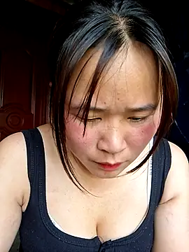 Snapshot of ALIENHR38 chatting on 03/31/26, 02:35 ALIENHR38 online show from 03/31/26, 02:35