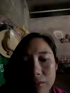 Snapshot of soope-00 chatting on 09/11/25, 01:39 soope-00 online show from 09/11/25, 01:39