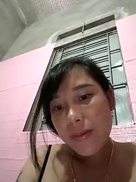 Snapshot of soope-00 chatting on 09/25/25, 01:59 soope-00 online show from 09/25/25, 01:59