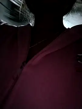 Snapshot of soope-00 chatting on 11/18/25, 10:31 soope-00 online show from 11/18/25, 10:31