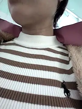 Snapshot of soope-00 chatting on 12/04/25, 10:46 soope-00 online show from 12/04/25, 10:46