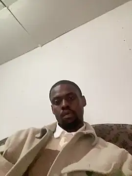 Snapshot of Wuu2now chatting on 05/10/26, 02:11 Wuu2now online show from 05/10/26, 02:11