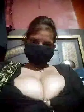 Snapshot of Sona_42i chatting on 09/17/25, 04:08 Sona 42i online show from 09/17/25, 04:08