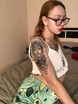 Amore Mia  online show from 11/12/25, 05:08