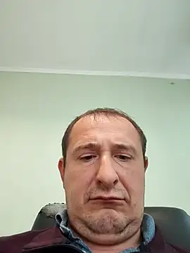 zurab39 online show from 11/21/25, 10:58