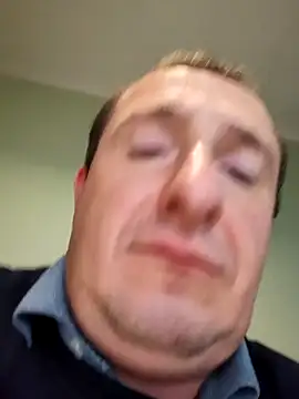 zurab39 online show from 11/26/25, 12:28