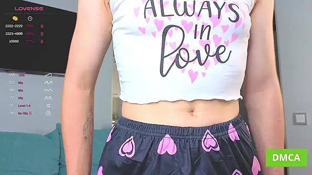 JuliannaWenger online show from 10/23/25, 05:01