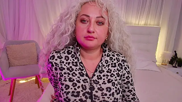 Lilit 1Love online show from 12/03/25, 04:27