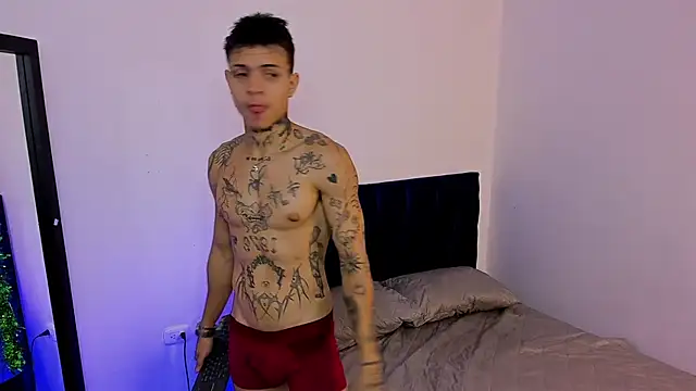 Snapshot of john_mystic chatting on 11/20/25, 03:50 john mystic online show from 11/20/25, 03:50