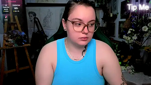 Snapshot of KatrinClark chatting on 09/11/25, 04:29 KatrinClark online show from 09/11/25, 04:29