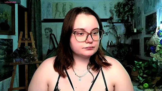 Snapshot of KatrinClark chatting on 10/06/25, 04:26 KatrinClark online show from 10/06/25, 04:26