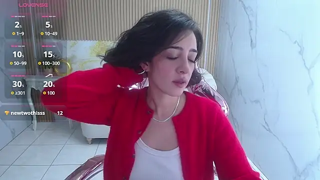 sara lopez s online show from 11/08/25, 01:22