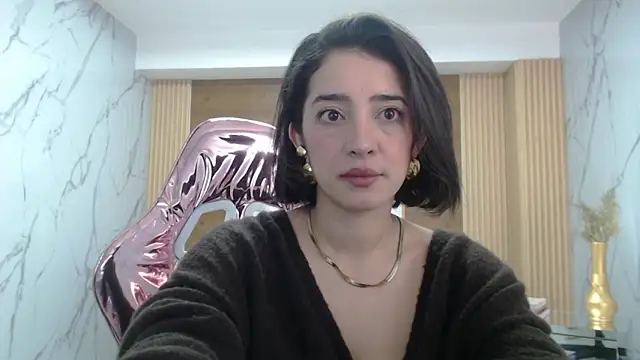 sara lopez s online show from 03/06/26, 01:29