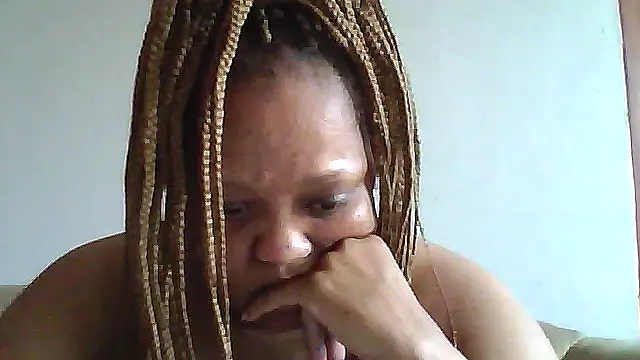 Yellobonepussy online show from 09/15/25, 11:21