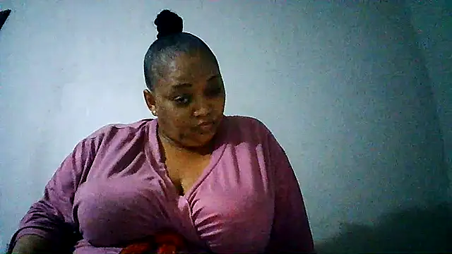 Yellobonepussy online show from 09/26/25, 06:01