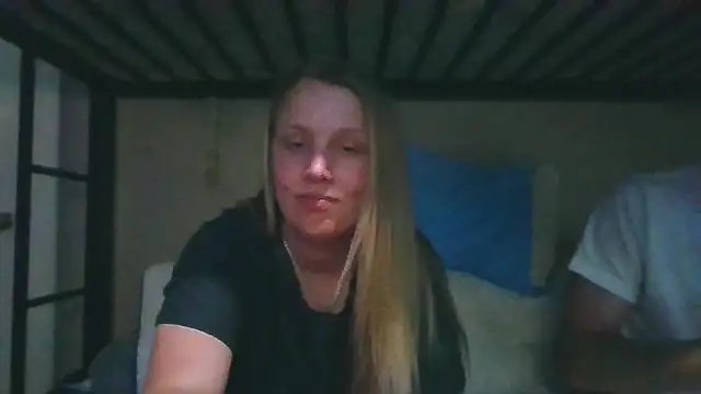 Snapshot of DomsSexDoll69 chatting on 05/20/26, 09:48 DomsSexDoll69 online show from 05/20/26, 09:48