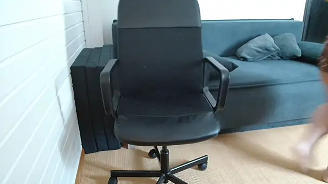 Snapshot of Mirayay chatting on 11/04/25, 09:30 Mirayay online show from 11/04/25, 09:30