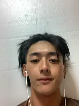 Snapshot of nowariwish chatting on 10/03/25, 05:37 nowariwish online show from 10/03/25, 05:37