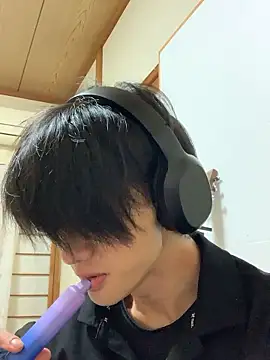 Snapshot of nowariwish chatting on 10/08/25, 06:22 nowariwish online show from 10/08/25, 06:22