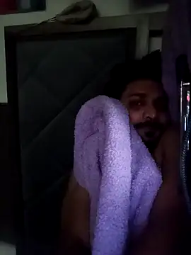 Snapshot of andyycandy chatting on 09/18/25, 08:05 andyycandy online show from 09/18/25, 08:05