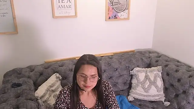 Snapshot of thexoticgirl chatting on 09/12/25, 08:31 thexoticgirl online show from 09/12/25, 08:31